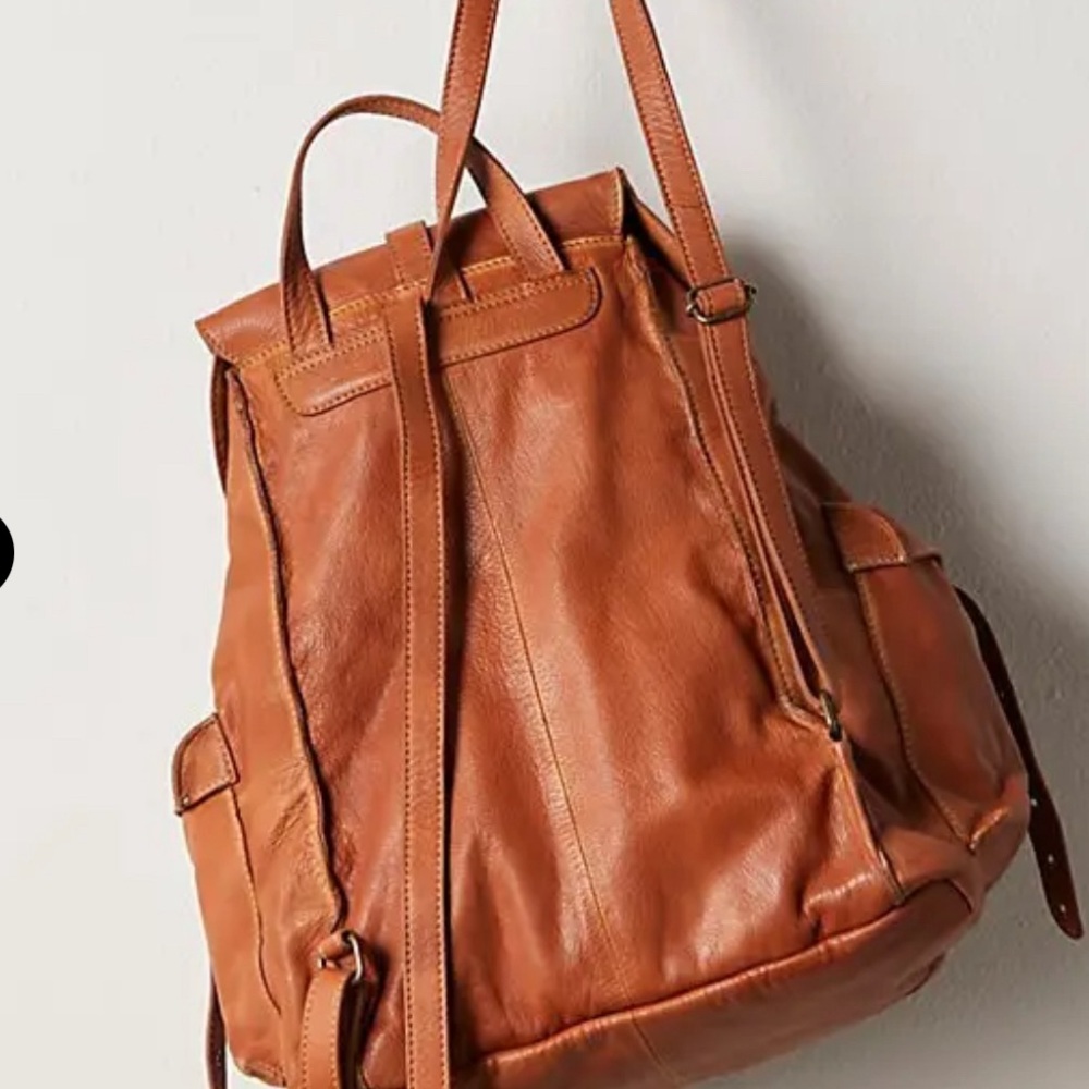 Gorgeous, Free People buttery soft Brooklyn Backpack❤️ NWOT - Picture 5 of 8